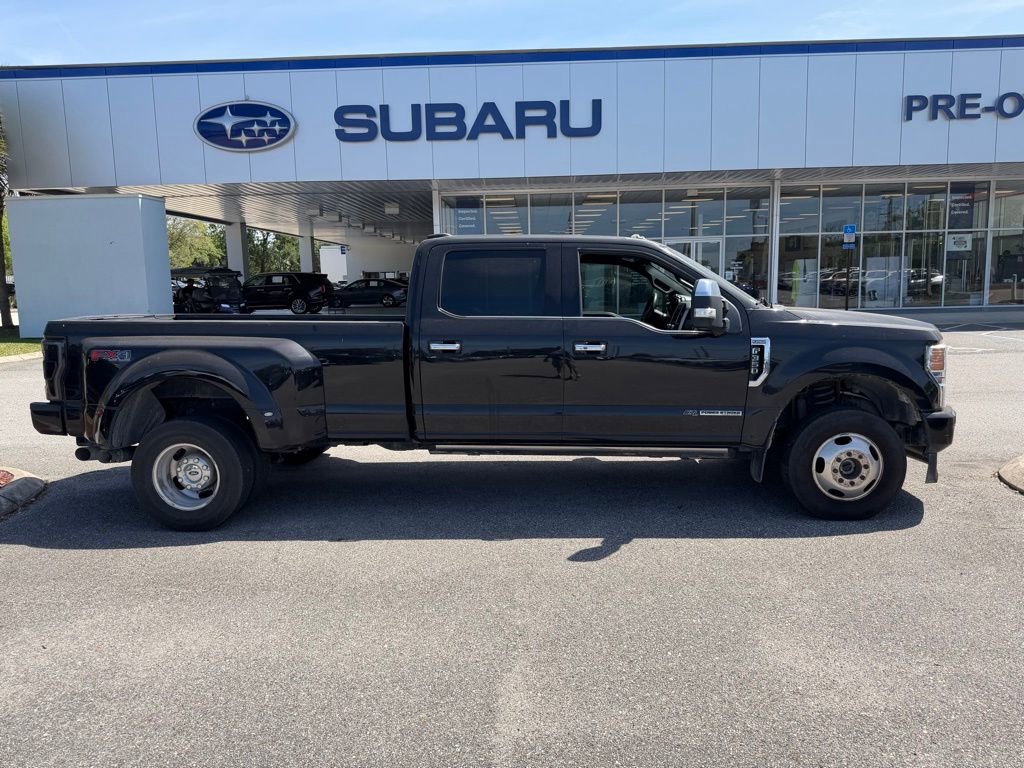 Used 2020 Ford F350 Platinum AWD/4WD image 2