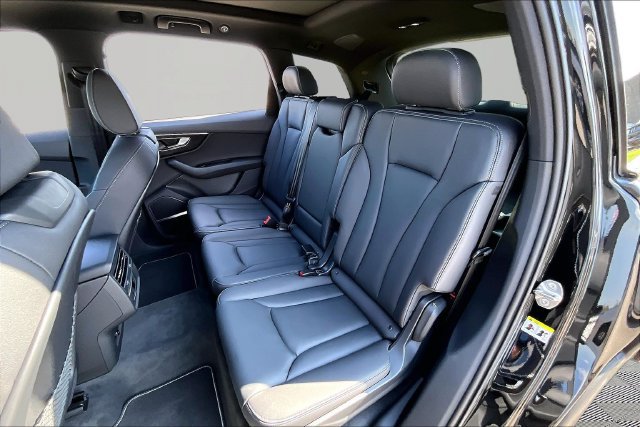 New 2026 Audi Q7 2.0T Premium AWD/4WD image 24
