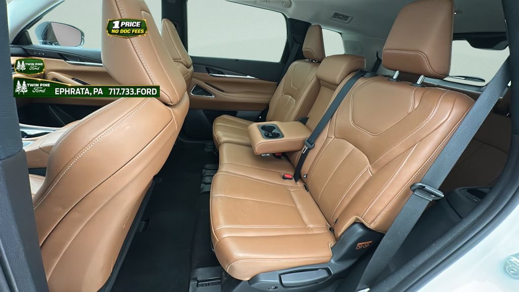 Used 2024 INFINITI QX60 Sensory AWD/4WD image 10
