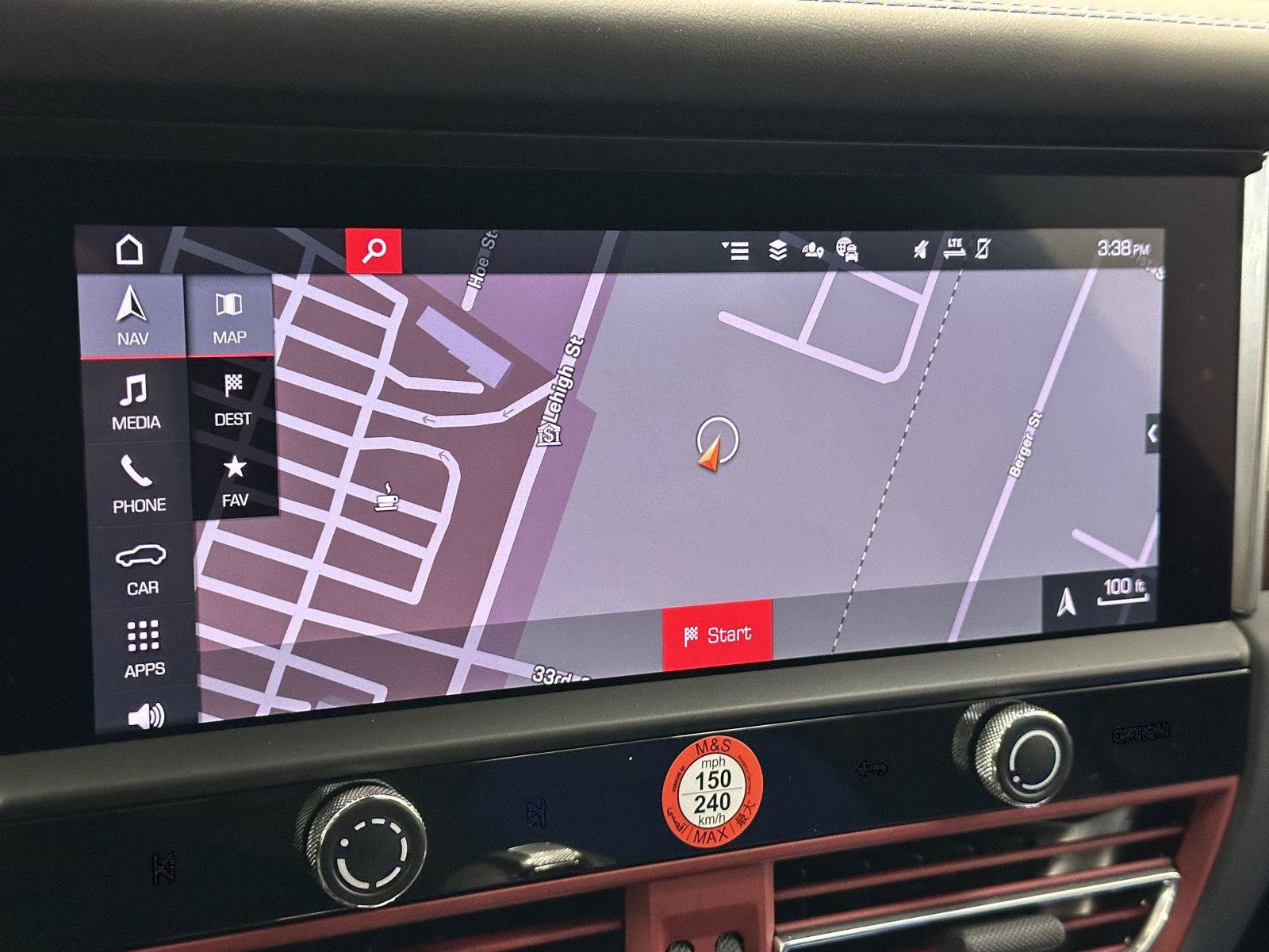 New 2026 Porsche Macan AWD/4WD image 27