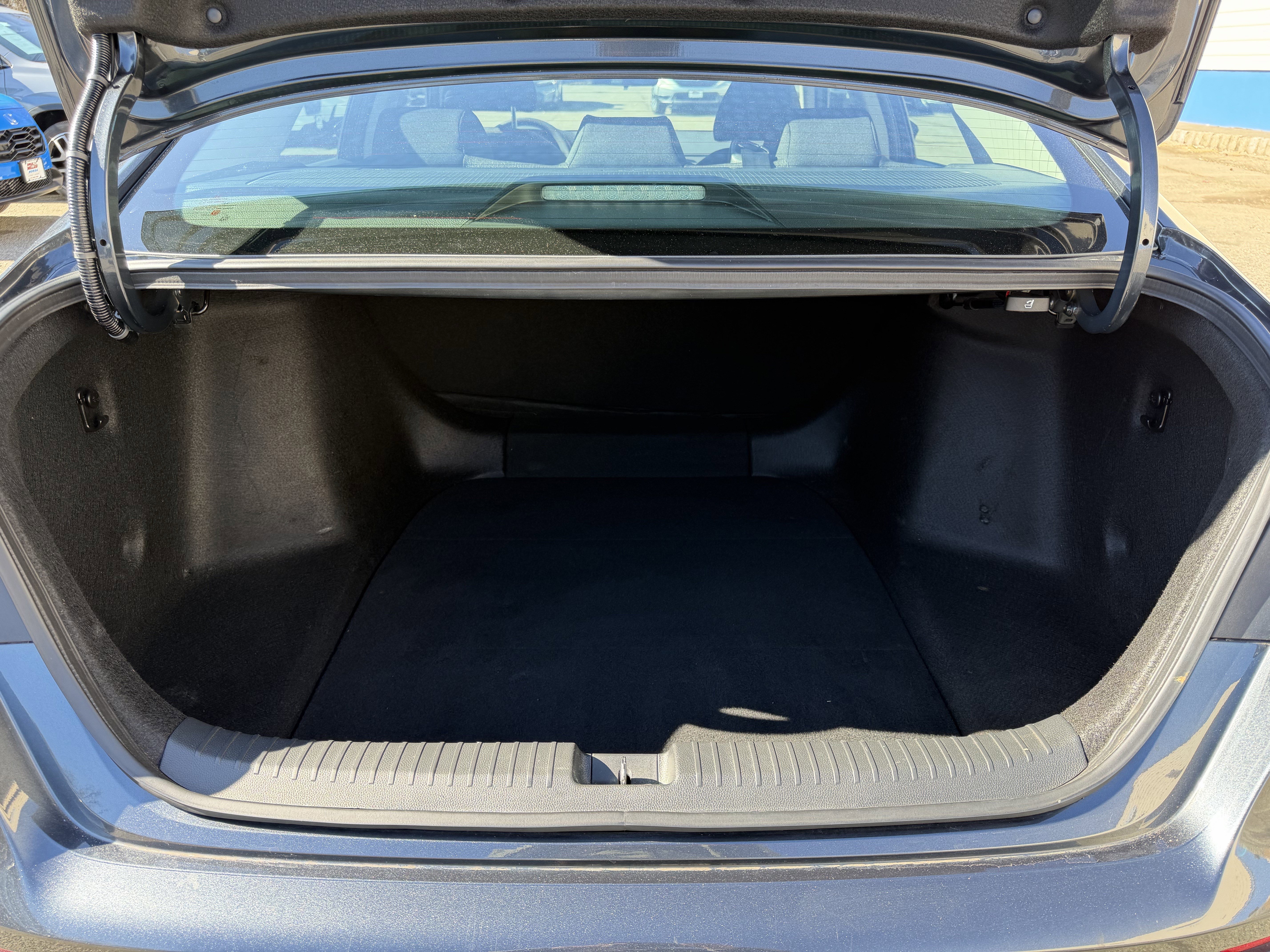 Certified 2023 Honda Accord LX image 30