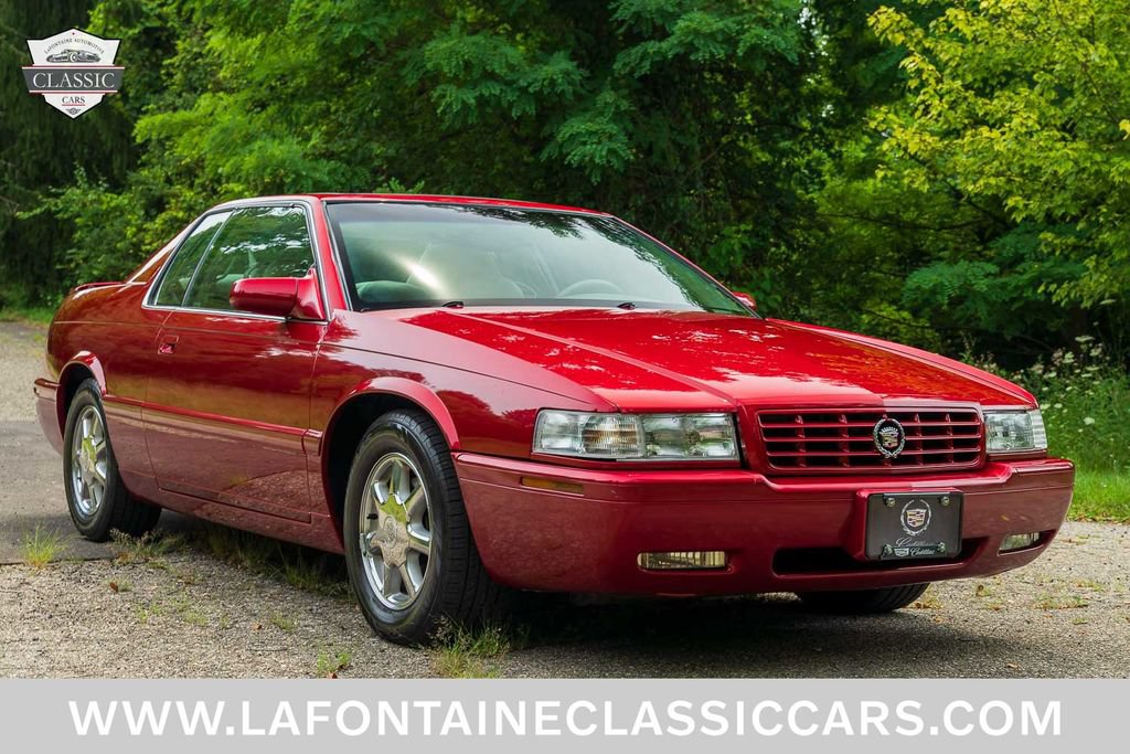 Used 2000 Cadillac Eldorado Touring FWD image 1