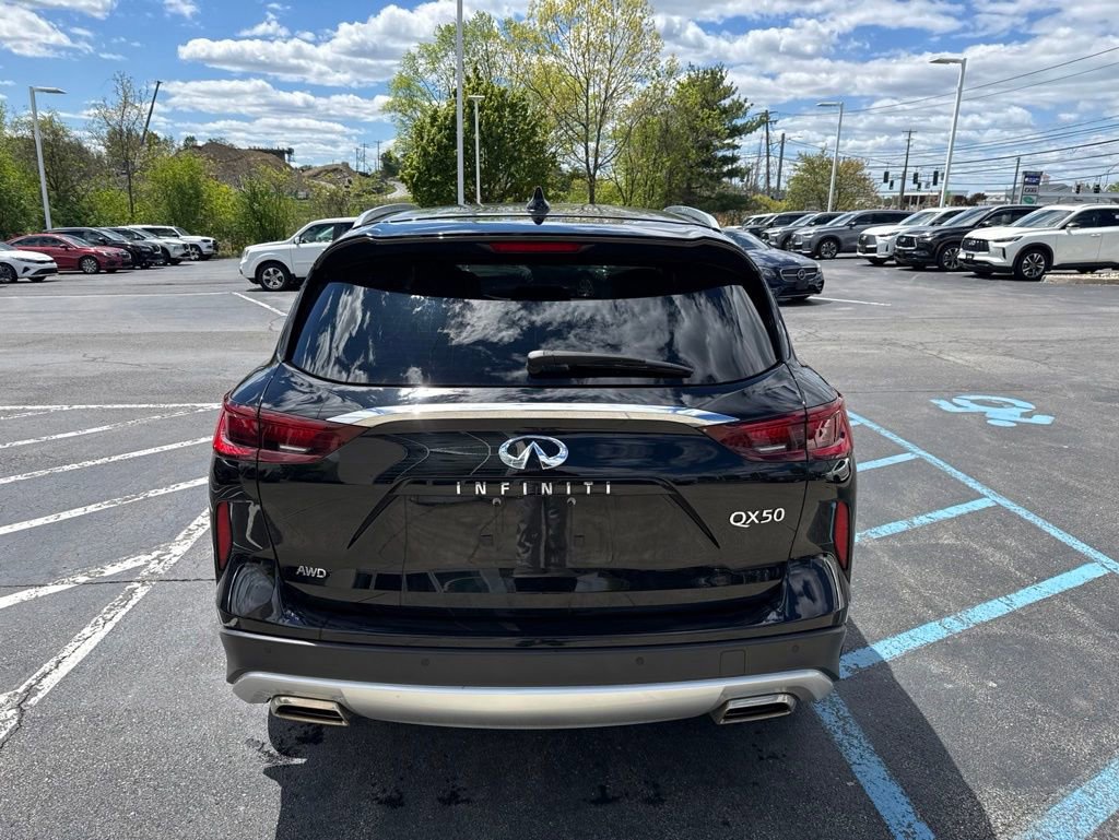 Certified 2023 INFINITI QX50 Luxe AWD/4WD image 6