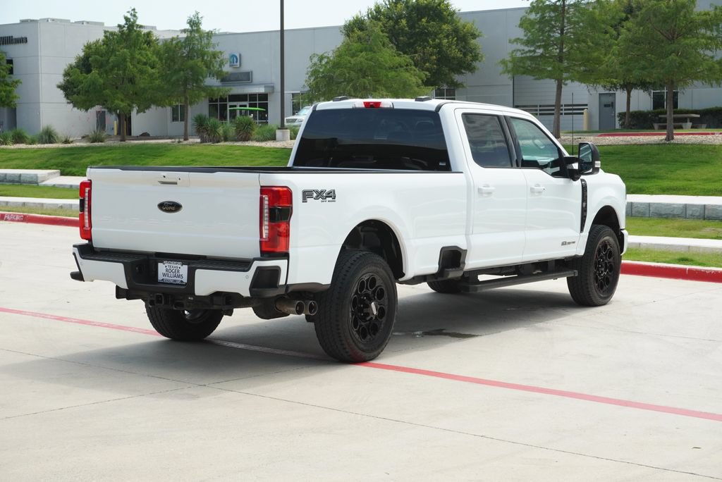 Used 2025 Ford F250 XLT w/ Black Appearance Package AWD/4WD image 7