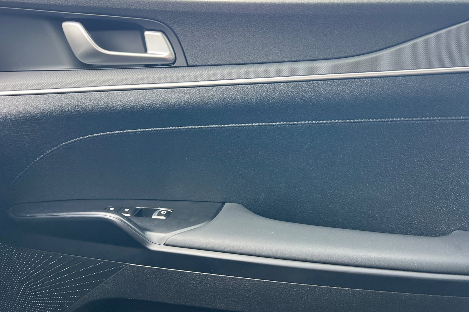 Used 2025 Kia K5 LXS image 18