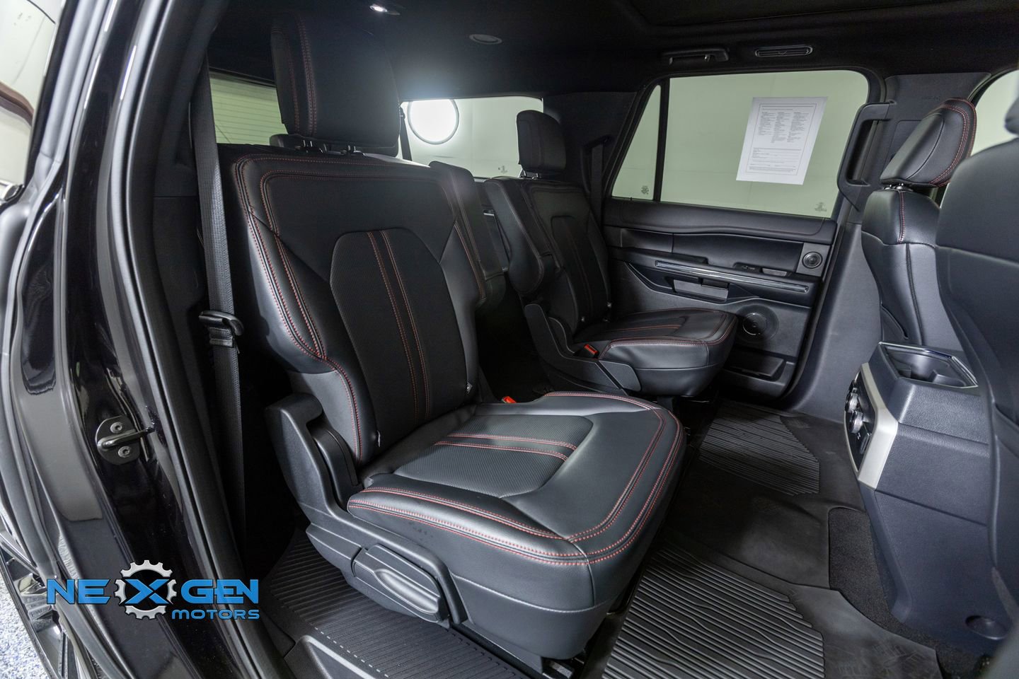 Used 2024 Ford Expedition Max Limited image 36