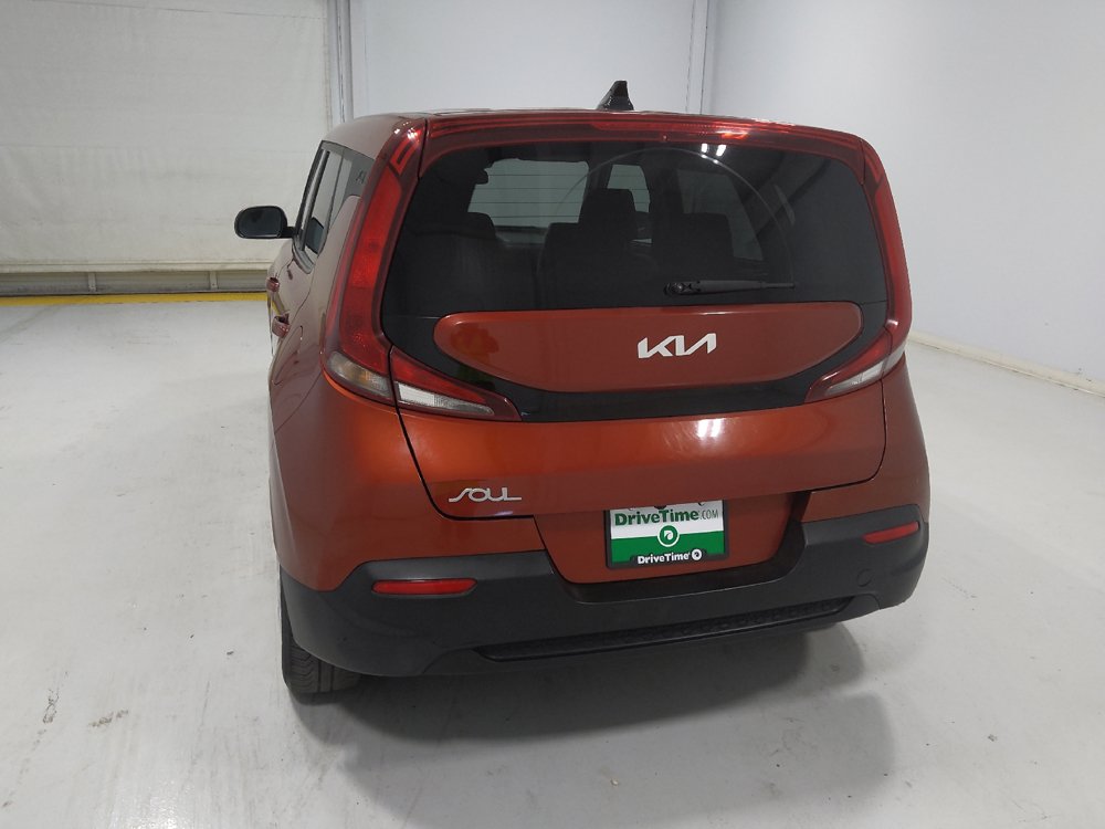 Used 2022 Kia Soul LX FWD image 6