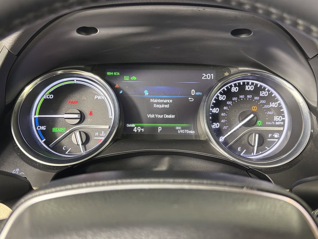 Used 2020 Toyota Camry XLE image 25