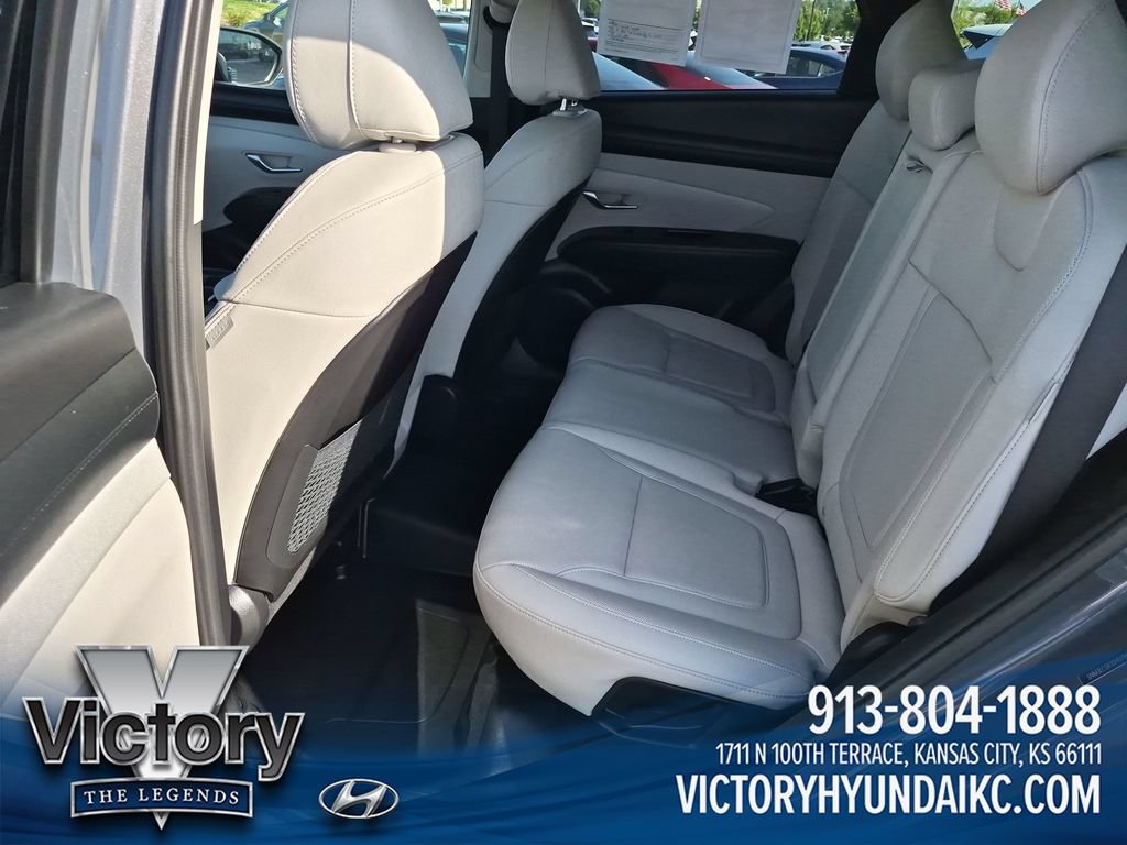 Used 2025 Hyundai Tucson Limited AWD/4WD image 25
