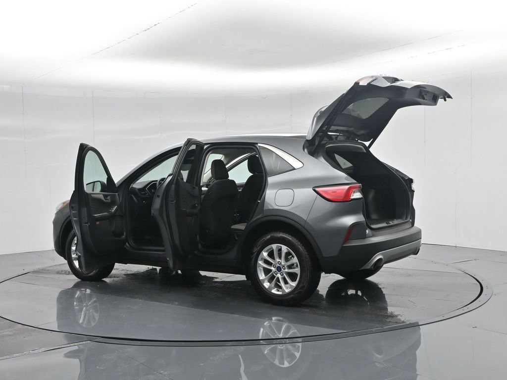 Certified 2022 Ford Escape SE w/ Convenience Package image 40