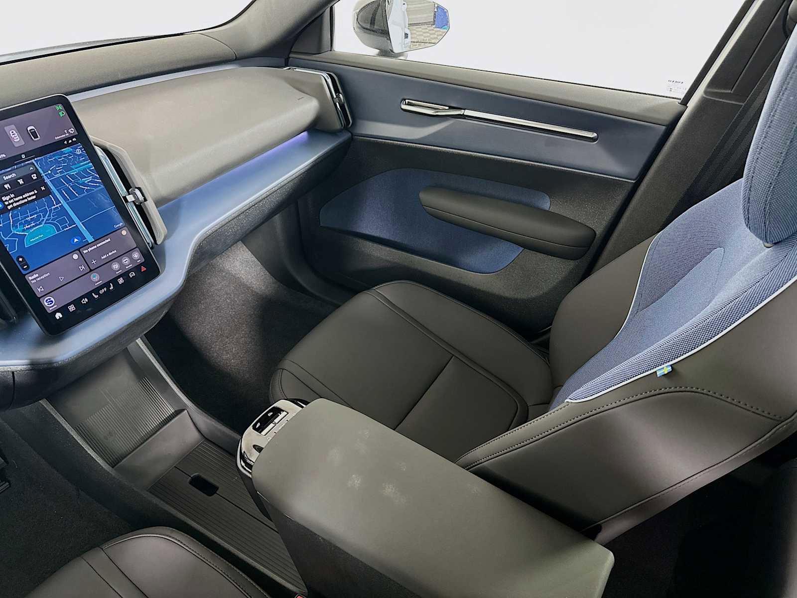 New 2026 Volvo EX30 Ultra image 21