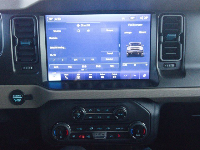 Used 2022 Ford Bronco Wildtrak AWD/4WD image 18