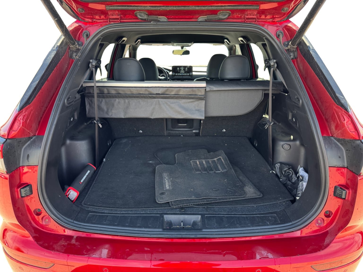 Used 2023 Mitsubishi Outlander SE Black Edition image 19