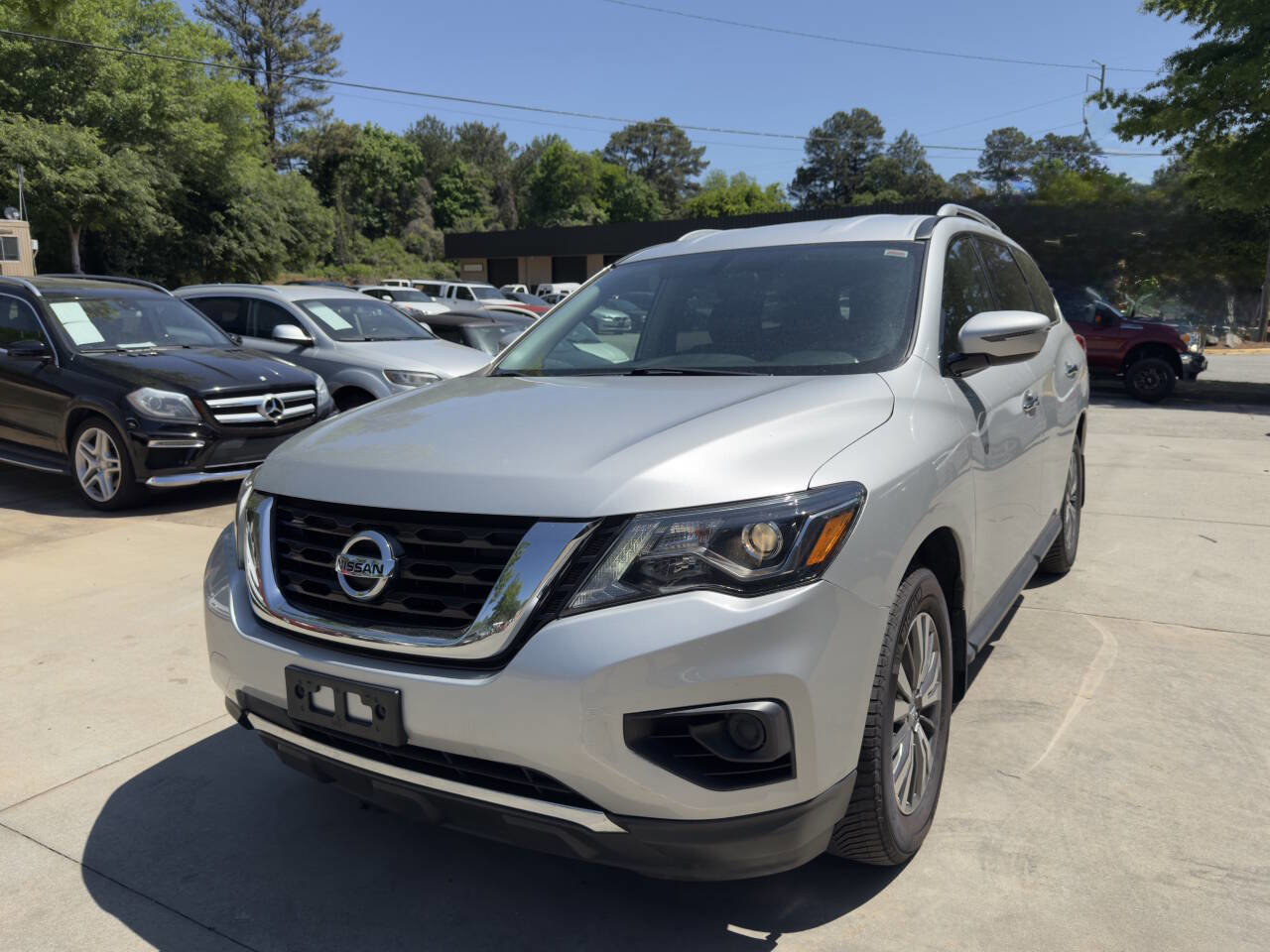 Used 2017 Nissan Pathfinder S AWD/4WD image 77