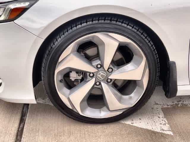 Certified 2019 Honda Accord Touring image 9