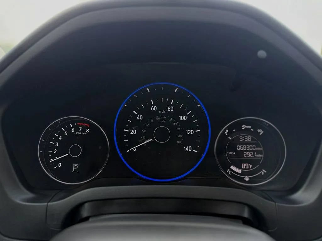 Used 2018 Honda HR-V EX-L image 15