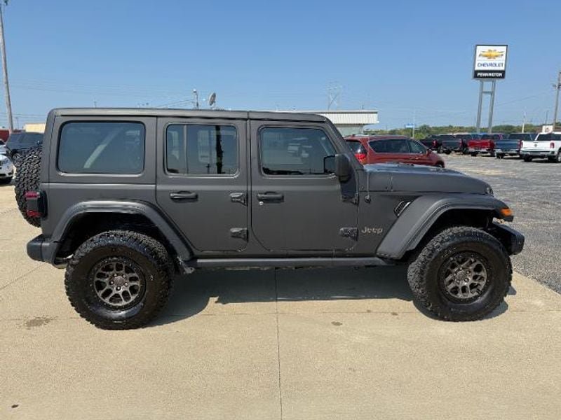 Used 2021 Jeep Wrangler Unlimited Rubicon w/ Xtreme Recon 35" Tire Package AWD/4WD image 23