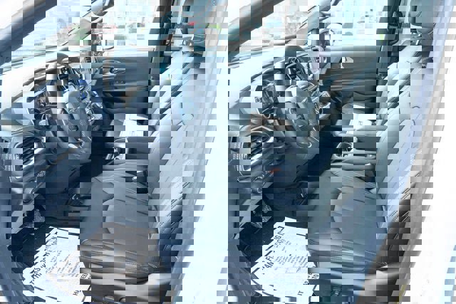 New 2026 Chrysler Pacifica Select image 15