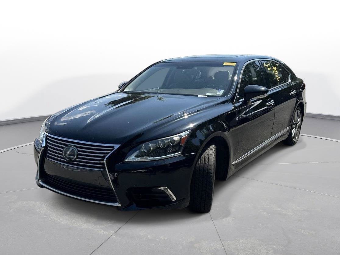 Used 2017 Lexus LS 460 L RWD image 2