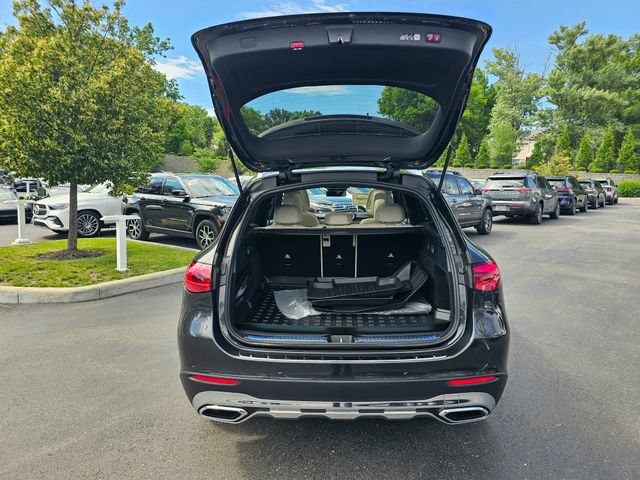 New 2026 Mercedes-Benz GLC 300 4MATIC image 9