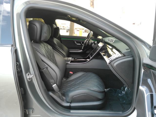 Used 2024 Mercedes-Benz S 580 4MATIC Sedan image 24