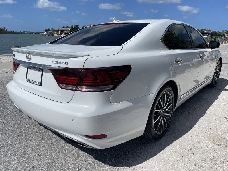 Used 2013 Lexus LS 460 AWD w/ F-Sport Pkg image 6