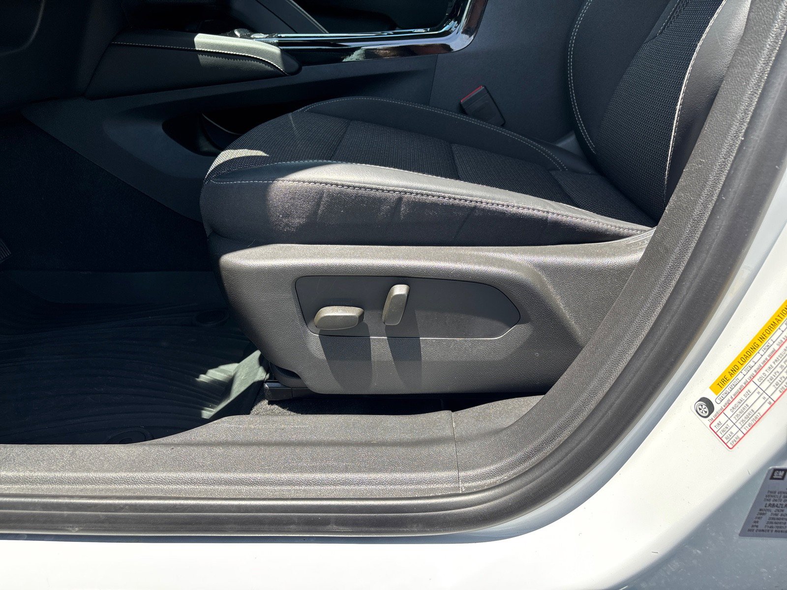 Certified 2022 Buick Envision Preferred FWD image 13