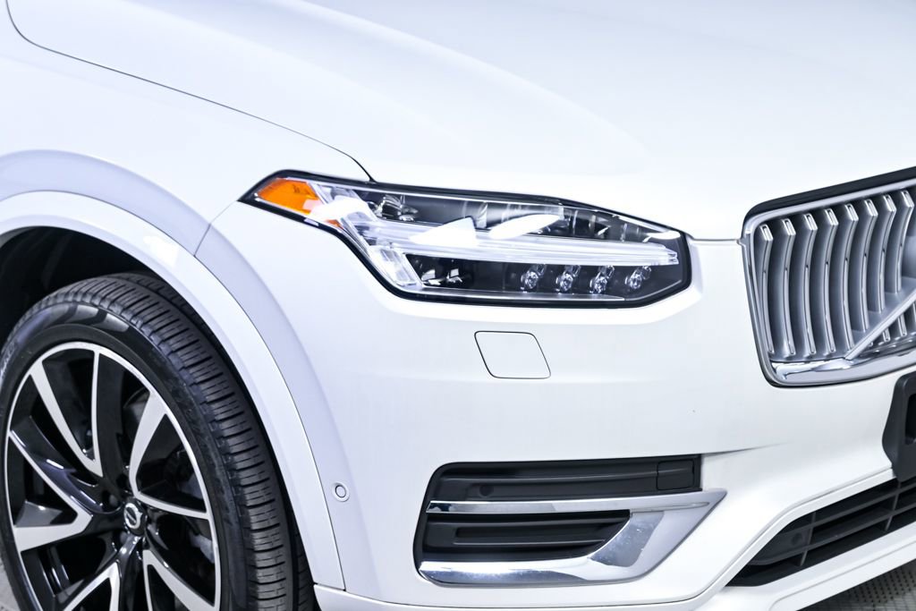 Certified 2024 Volvo XC90 B5 Plus w/ Protection Package Premier image 41