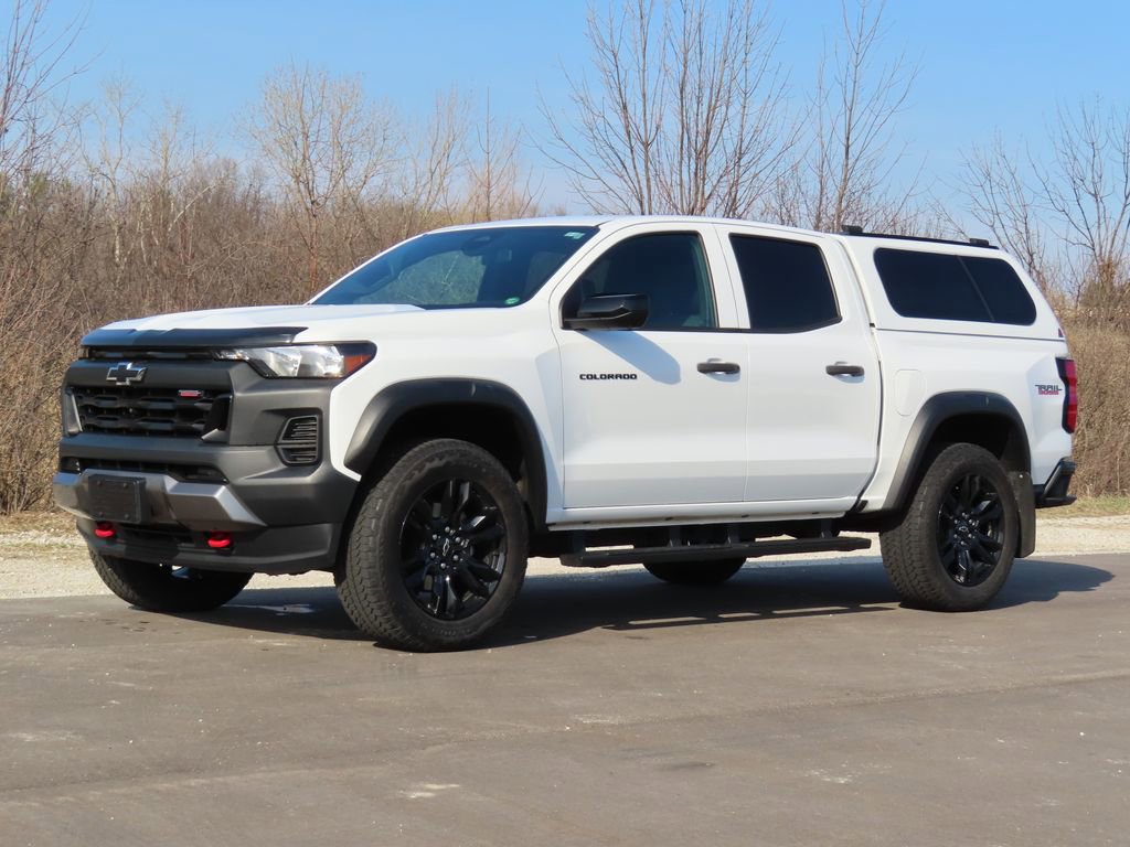 Used 2023 Chevrolet Colorado Trail Boss w/ LPO, Dark Essentials Package image 6