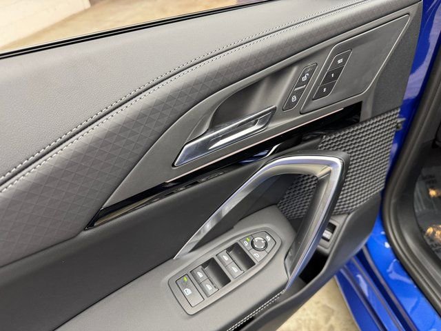 New 2026 BMW X2 xDrive28i image 11