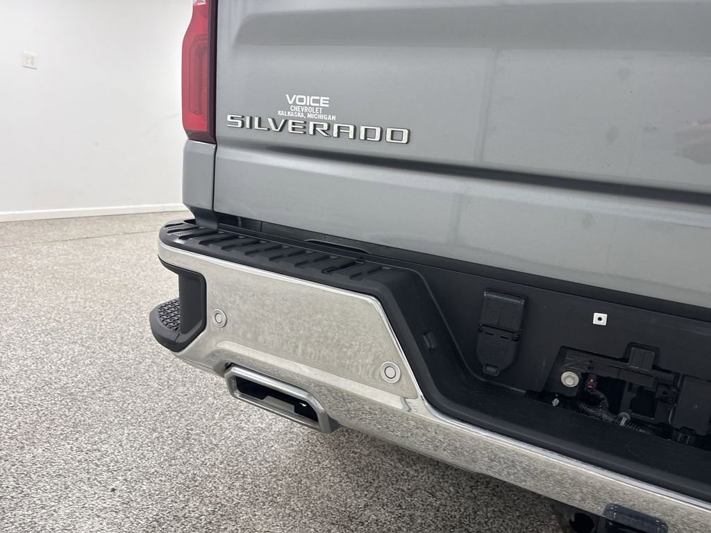 Used 2024 Chevrolet Silverado 1500 LTZ image 36