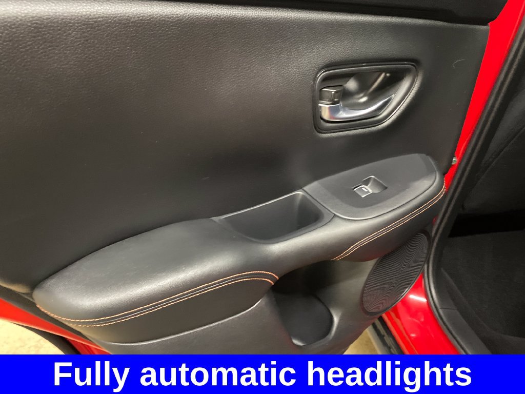 Used 2024 Honda HR-V Sport image 11