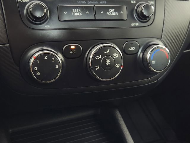 Used 2016 Kia Forte Koup EX image 22