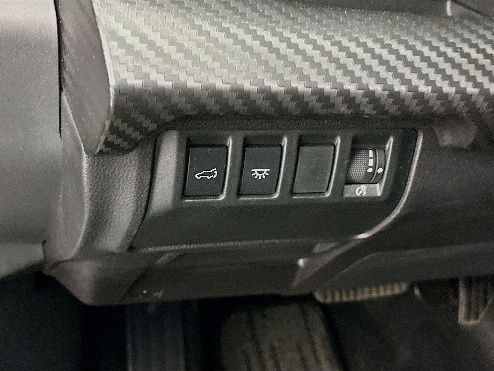 Used 2025 Subaru Ascent Premium image 17