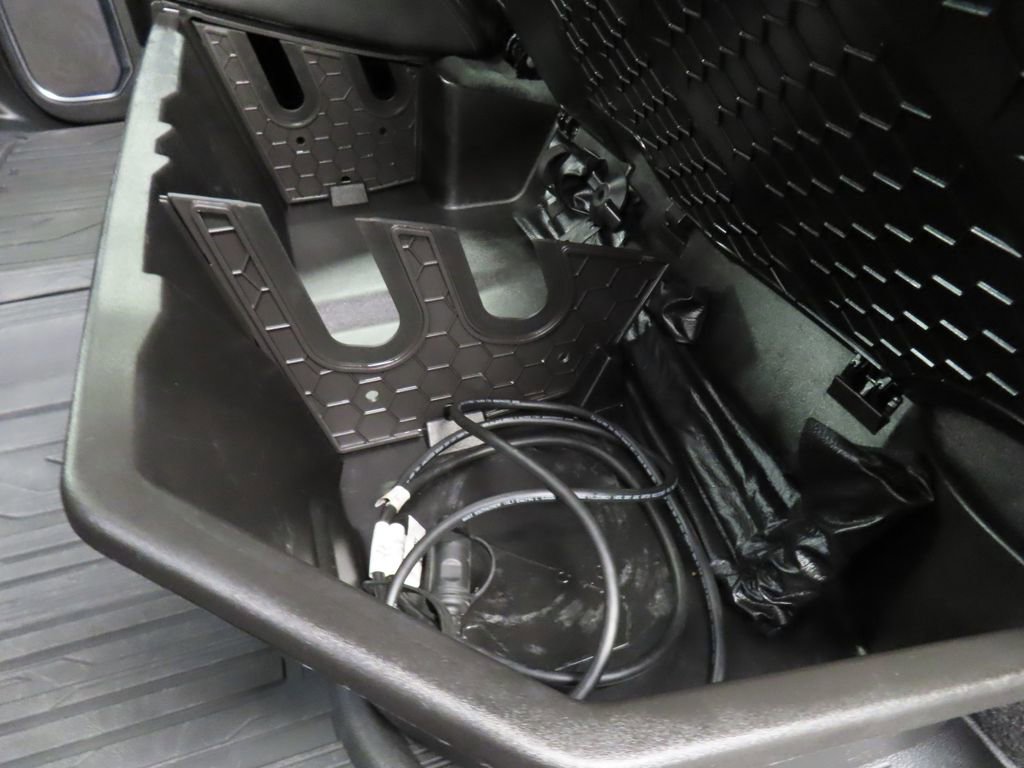 Used 2024 GMC Sierra 3500 Denali w/ Denali Reserve Package image 77