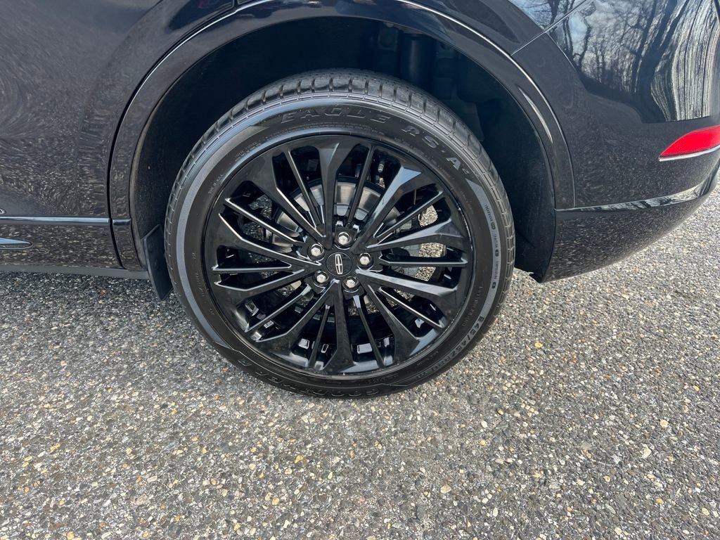 Certified 2023 Lincoln Corsair FWD w/ Equipment Group 101A image 25