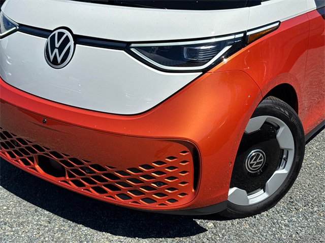 New 2025 Volkswagen ID. Buzz Pro S Plus image 8