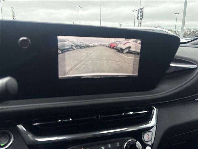 Certified 2024 Buick Envista Sport Touring w/ Convenience I Package image 14