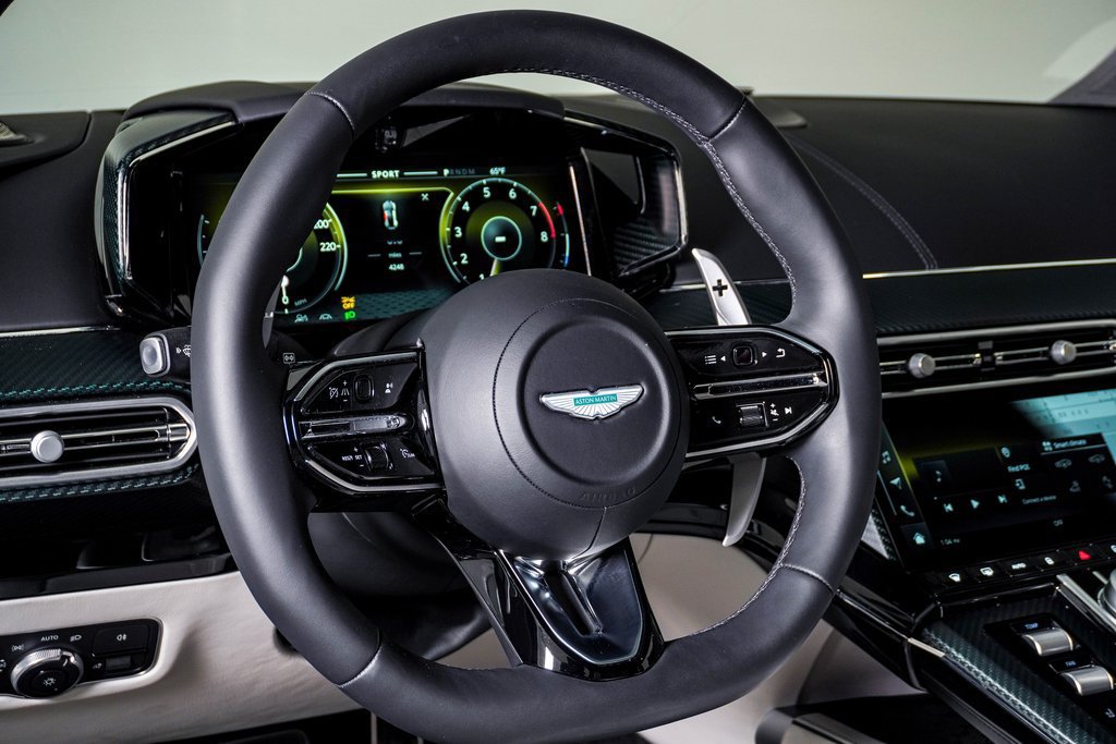 Used 2026 Aston Martin V8 Vantage Coupe RWD image 25