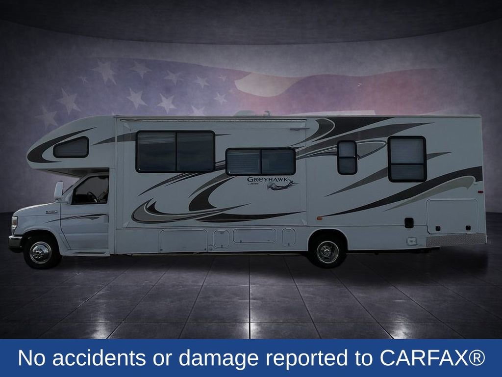 Used 2013 Ford E-450 and Econoline 450 Super Duty w/ Motorhome Prep Pkg RWD image 2