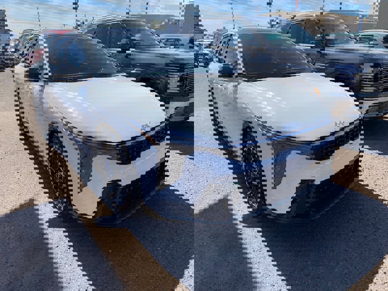 Used 2025 Kia K4 GT-Line w/ GT-Line Sunroof Package image 1