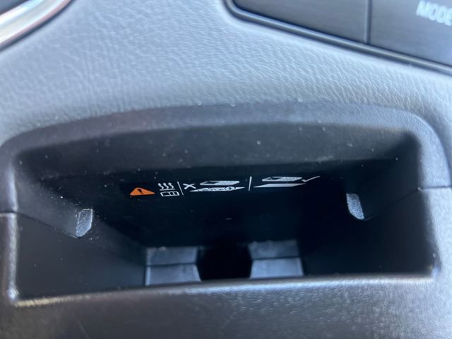 Used 2024 Cadillac XT5 Premium Luxury w/ LPO, Floor Liner Package AWD/4WD image 35