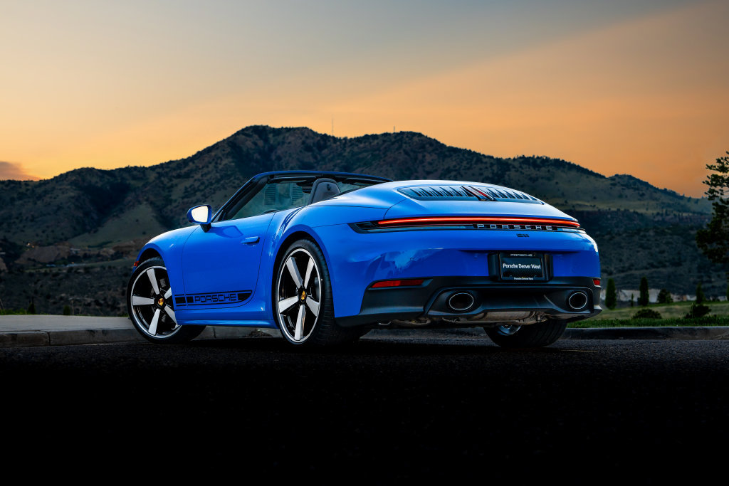 New 2026 Porsche 911 Carrera RWD image 3