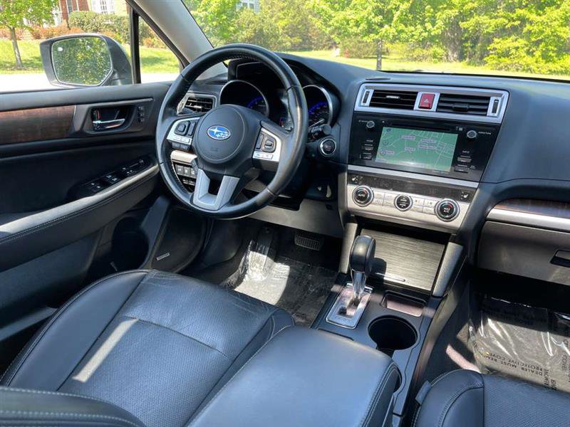 Used 2016 Subaru Outback 3.6R Limited AWD/4WD image 25