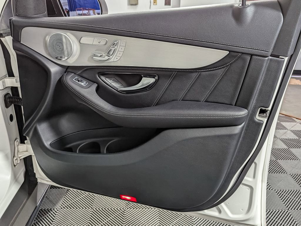 Used 2019 Mercedes-Benz GLC 63 AMG 4MATIC Coupe image 30