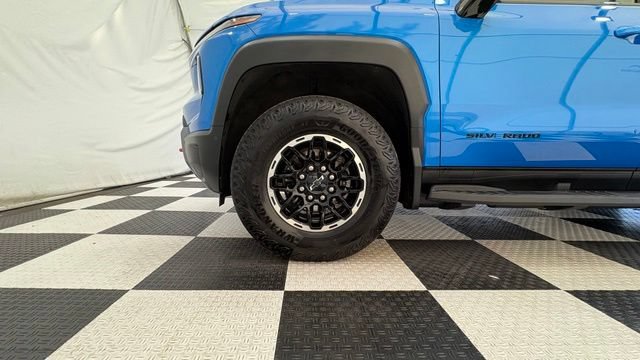 Used 2026 Chevrolet Silverado EV Trail Boss AWD/4WD image 11