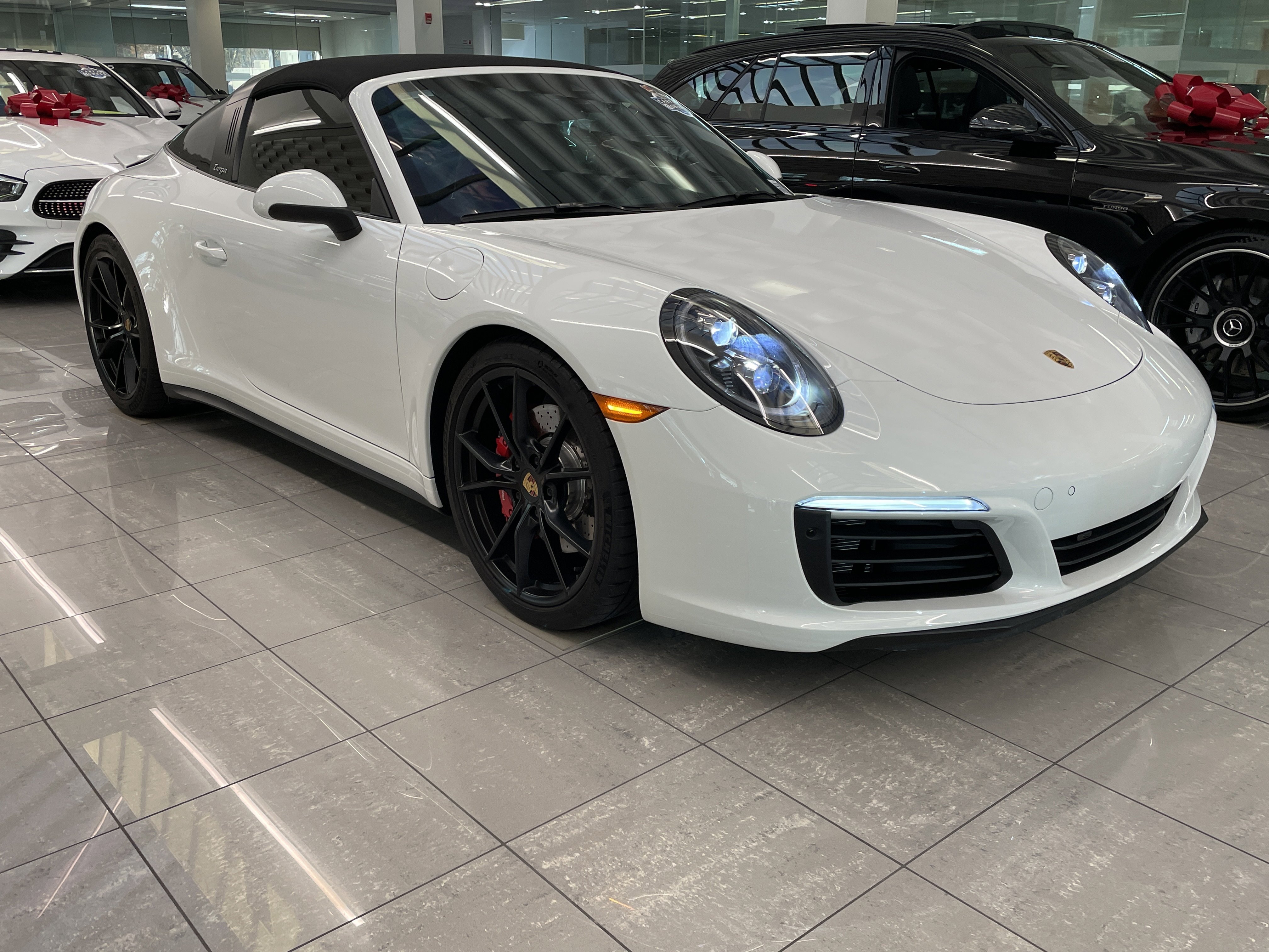 Used 2019 Porsche 911 Targa 4S image 8