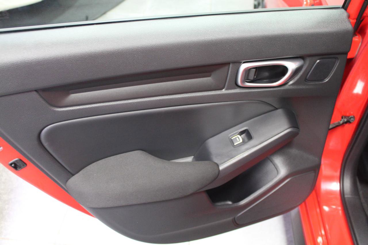 Used 2023 Honda Civic Sport image 21