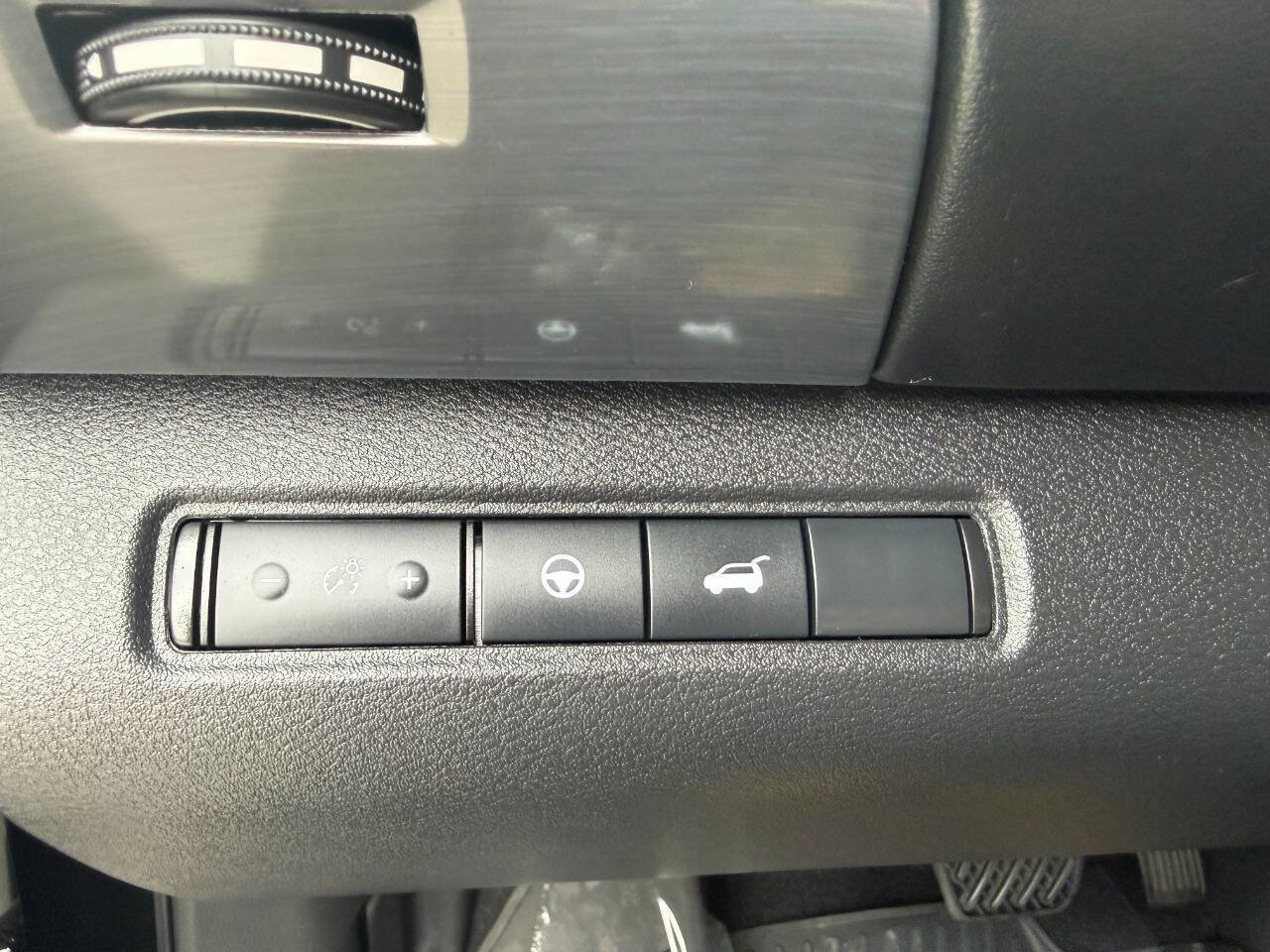 Used 2025 Nissan Pathfinder Rock Creek image 34