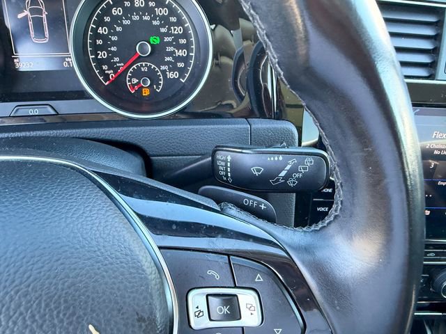 Used 2018 Volkswagen Golf SEL image 18